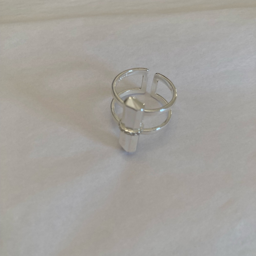 Stella and Dot Ring - Picture 3 of 3